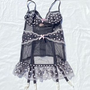 Victoria’s Secret vintage corset bustier size 34C new with tags